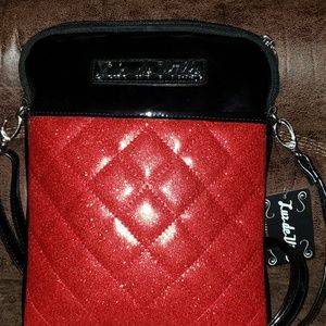 2 Lux de Ville IPad Cases your getting 2